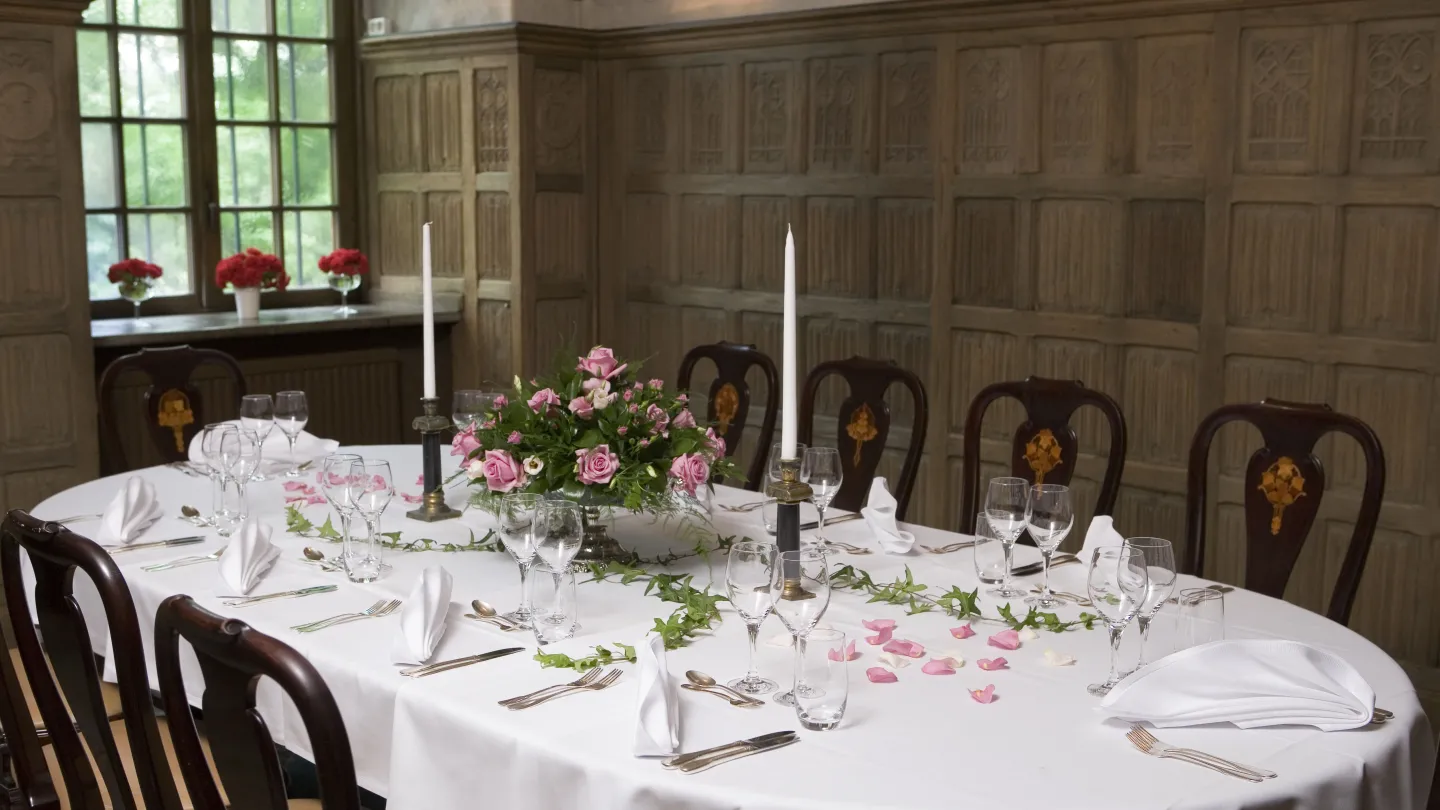 Lower Gothic dining room at Häringe Palace